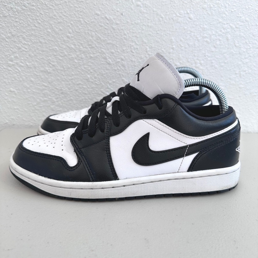 Nike Jordan 1 Low Panda Sneakers Women Size 8.5 Black White DC0774-101 - Picture 3 of 8